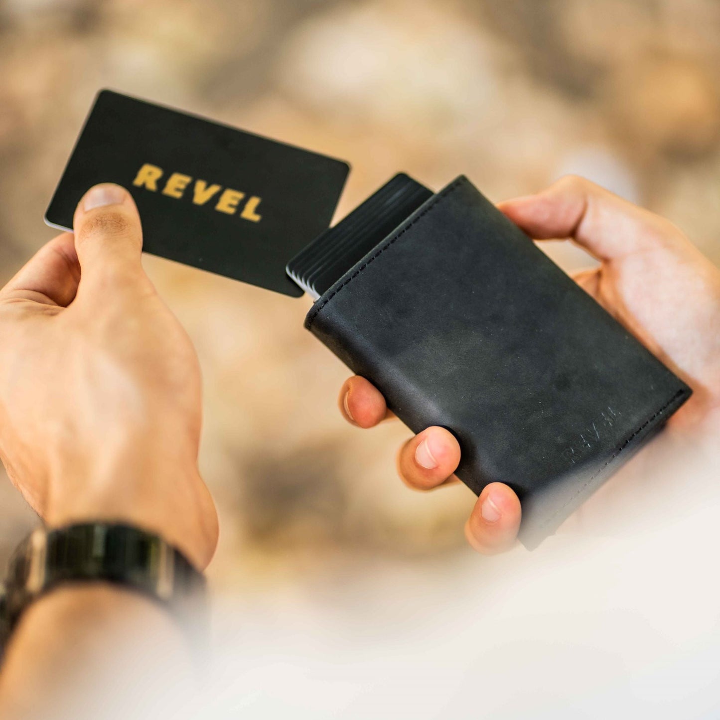 Кожен портфейл с RFID защита